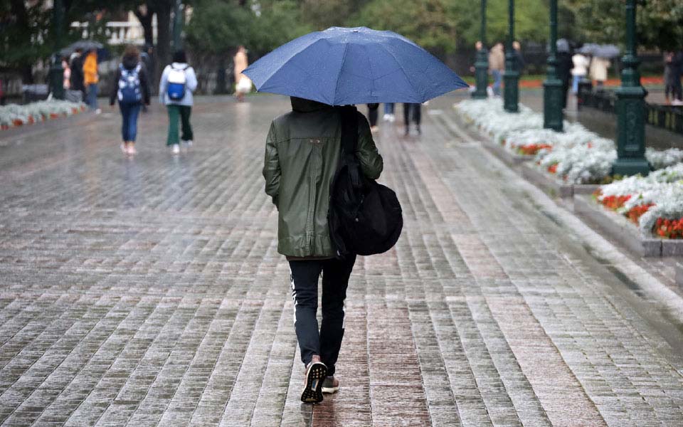 Guest Safety During Summer Storms: Slip Hazards, Power Loss, and Recovery Planning for Inns